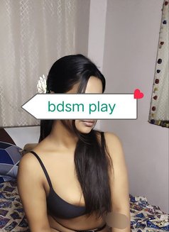 Misstre vidhi wild play with meet cam - escort in New Delhi Photo 20 of 26