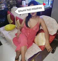 Misstres bhumi sult independent girl - escort in New Delhi