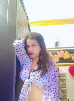 misstres vedii 7+ bisexual meet and cum - Transsexual escort in New Delhi Photo 15 of 16
