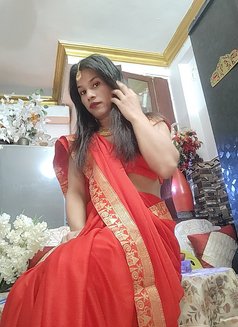 misstres vedii 7+ bisexual meet and cum - Transsexual escort in New Delhi Photo 12 of 14
