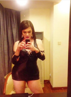 Now in - Transsexual escort in Manila Photo 9 of 27