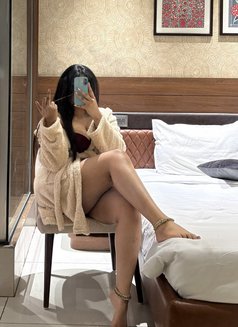 Misstress Ranjana - Dominador masculino in Abu Dhabi Photo 1 of 9