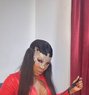 MISSTRESS TRACY - Dominadora in Muscat Photo 5 of 7