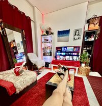 Misstress Yve_Vell,HARD-Top Ladyboy,VIP - Dominadora transexual in Dubai Photo 12 of 20