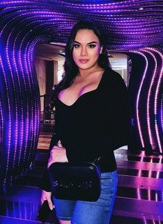 Misstress Yve-HARD-Top Ladyboy,VIP - Dominadora transexual in Dubai Photo 12 of 15