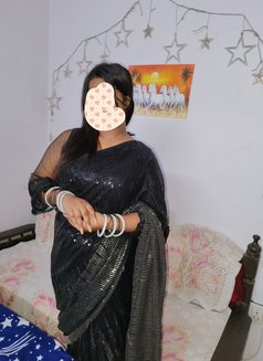 misstrs real meet and cam - escort in New Delhi Photo 14 of 25