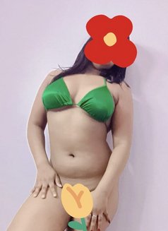 misstrs real meet and cam - escort in New Delhi Photo 16 of 25