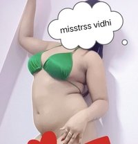 misstrss vidhi meet n cam fun 24hrr - escort in New Delhi