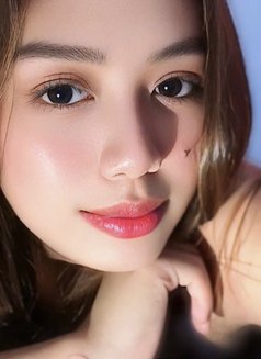 Missy - puta in Davao Photo 7 of 7