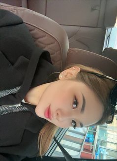 Missy - escort in Hong Kong Photo 2 of 13