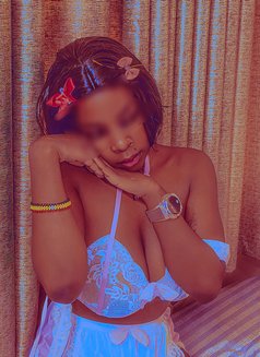 Missy Tanya near Anna Nagar vc & vids - puta in Chennai Photo 7 of 13