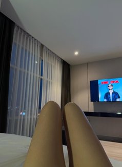 Ava - escort in Singapore Photo 5 of 8
