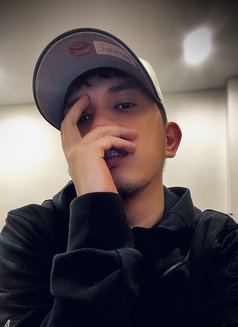 Mistah Masseur - Male escort in Phnom Penh Photo 5 of 5