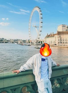 Dominick - Acompañantes masculino in Kathmandu Photo 4 of 4