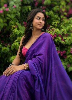 Misti Roy - Transsexual escort in Kolkata Photo 3 of 13