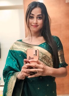 Misti Roy - Transsexual escort in Kolkata Photo 7 of 13
