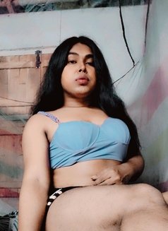 Misti22 - Transsexual escort in Bangalore Photo 2 of 2