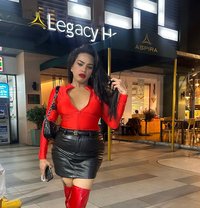 Mistress Adriana for party and play - Transsexual escort in Bangkok
