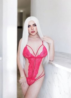 Mistress Alice VVVIP - Acompañantes transexual in Dubai Photo 2 of 13