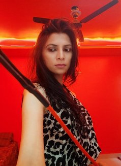 Mistress Alisha - puta in New Delhi Photo 17 of 21