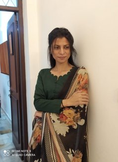 Mistress Alisha Singh - puta in Faridabad Photo 1 of 12