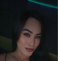 Mistress Ameera Cim/ Hard Tucker - Transsexual escort in Abu Dhabi