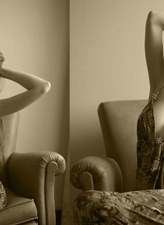 Mistress Anna Miller - masseuse in Bucharest Photo 1 of 3