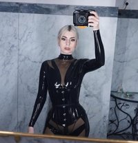 Mistress Annie - Dominadora in Monaco