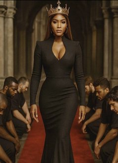 Mistress Anya Best kink Queen In Dubai - Dominadora in Dubai Photo 1 of 18