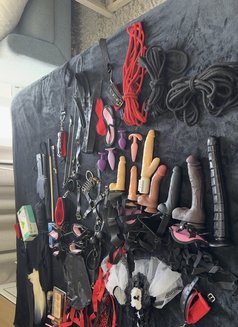 Mistress Anya Best kink Queen In Dubai - dominatrix in Dubai Photo 24 of 24