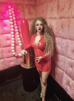 Mistress Artemis - Dominadora in Nicosia Photo 2 of 13