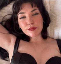 Mistress Bella - dominatrix in Barcelona