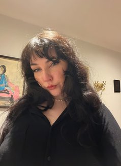 Mistress Bella - dominatrix in Vienna Photo 2 of 7