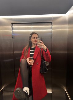 Mistress Bennett - dominatrix in İstanbul Photo 1 of 6