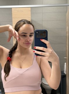 Mistress Bennett - dominatrix in İstanbul Photo 6 of 6