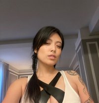 Mistress Cléo - dominatrix in Helsinki
