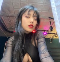 Mistress Cloé - escort in Milan