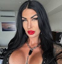 Mistress Damazonia - dominatrix in Göteborg