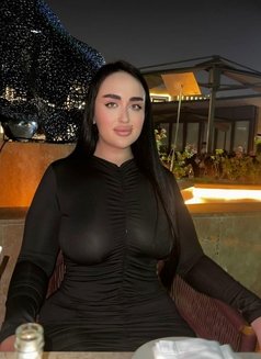 Mistress Diana Dubai NOW - Dominadora in Dubai Photo 18 of 19