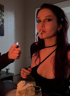 Mistress Dita - dominatrix in Bangkok Photo 3 of 3