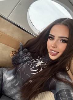 Mistress Elliana - escort in Monaco Photo 7 of 10
