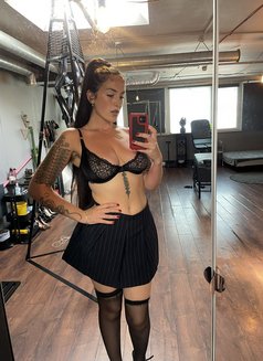 Mistress Elsa - Dominadora in Stockholm Photo 7 of 8