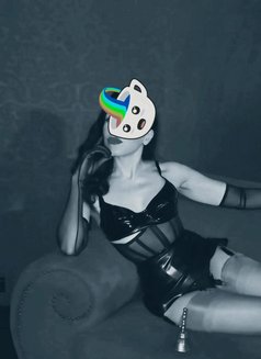 Mistress Eris from Africa - Acompañantes transexual in Doha Photo 1 of 7