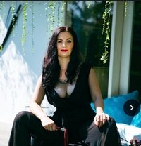 Mistress Heelena - dominatrix in Bangalore