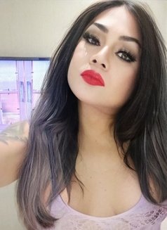 Mistress Jessica Seductive Kinky Fetish - Transsexual dominatrix in Singapore Photo 1 of 30