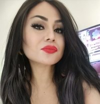 Mistress Jessica Seductive Kinky Fetish - Transsexual dominatrix in Singapore