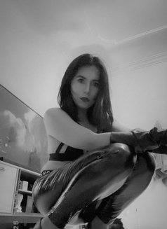 Mistress Jessie - Transsexual adult performer in Riyadh Photo 14 of 15