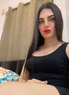 Mistress Jomana - Transsexual escort in Muscat Photo 5 of 5