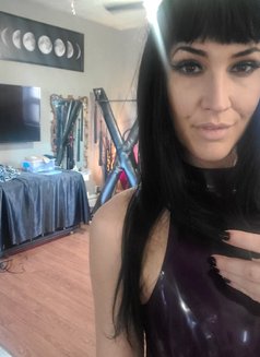 Mistress Joy - dominatrix in İstanbul Photo 6 of 6