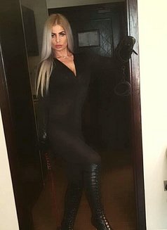 Mistress Kendra last day - dominatrix in Dubai Photo 11 of 21